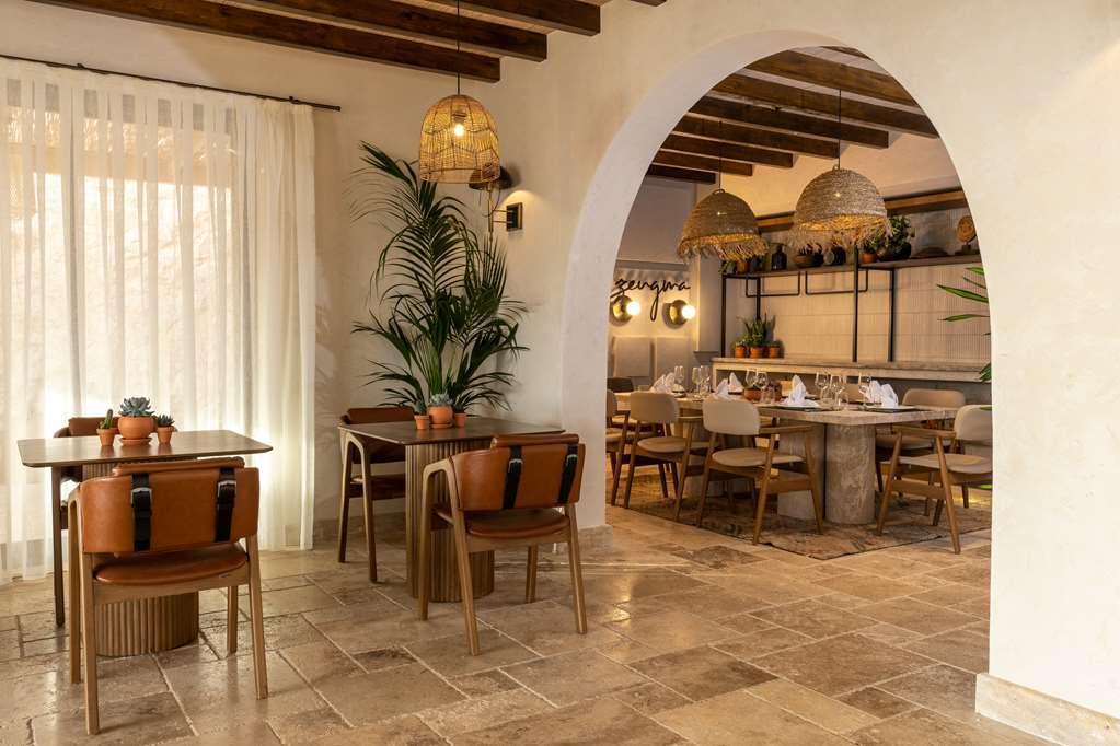 Radisson Blu Hotel Kas Анталия Ресторант снимка